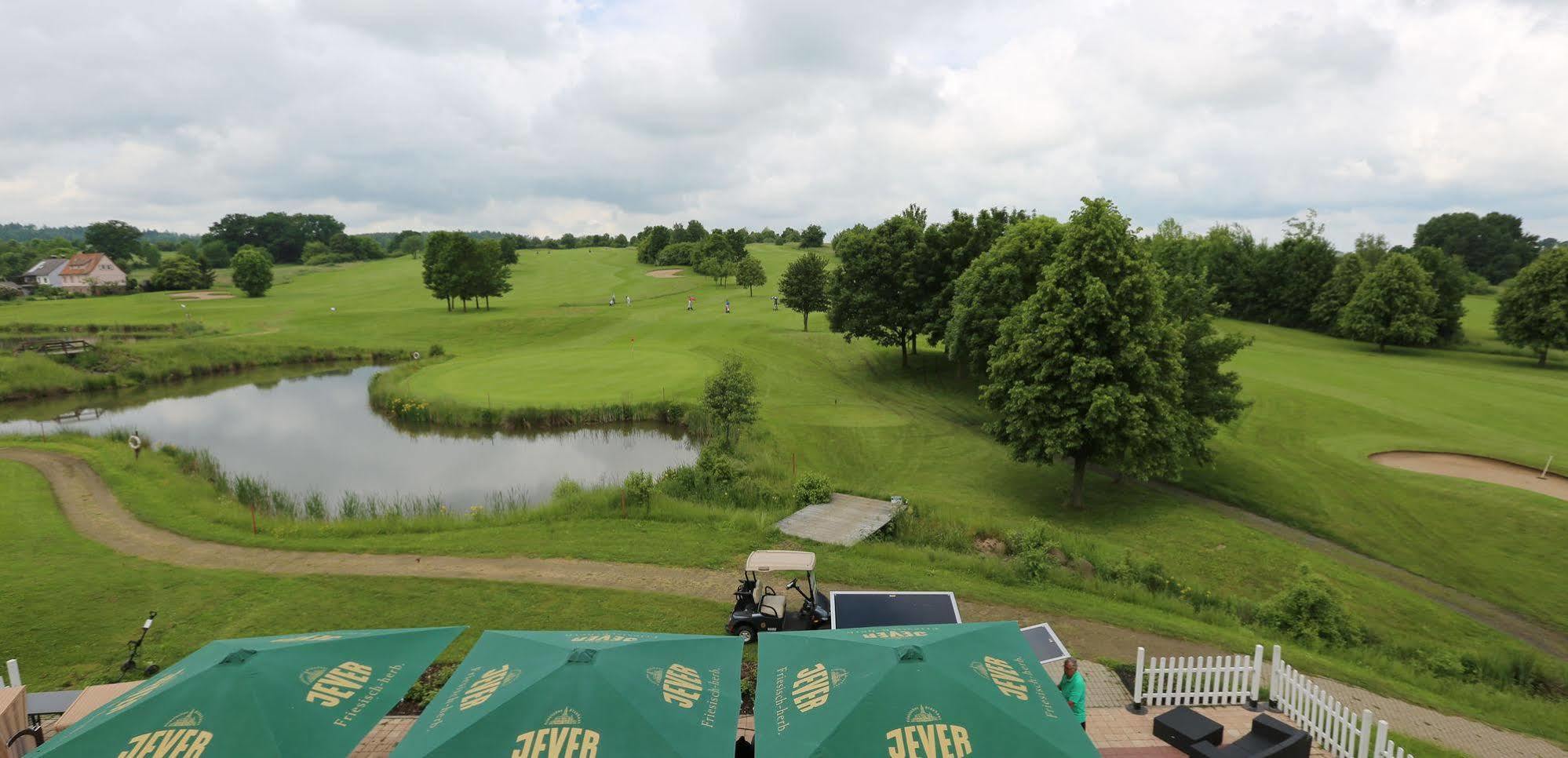 Apartments Golfpark Schlossgut Sickendorf Lauterbach Exteriör bild
