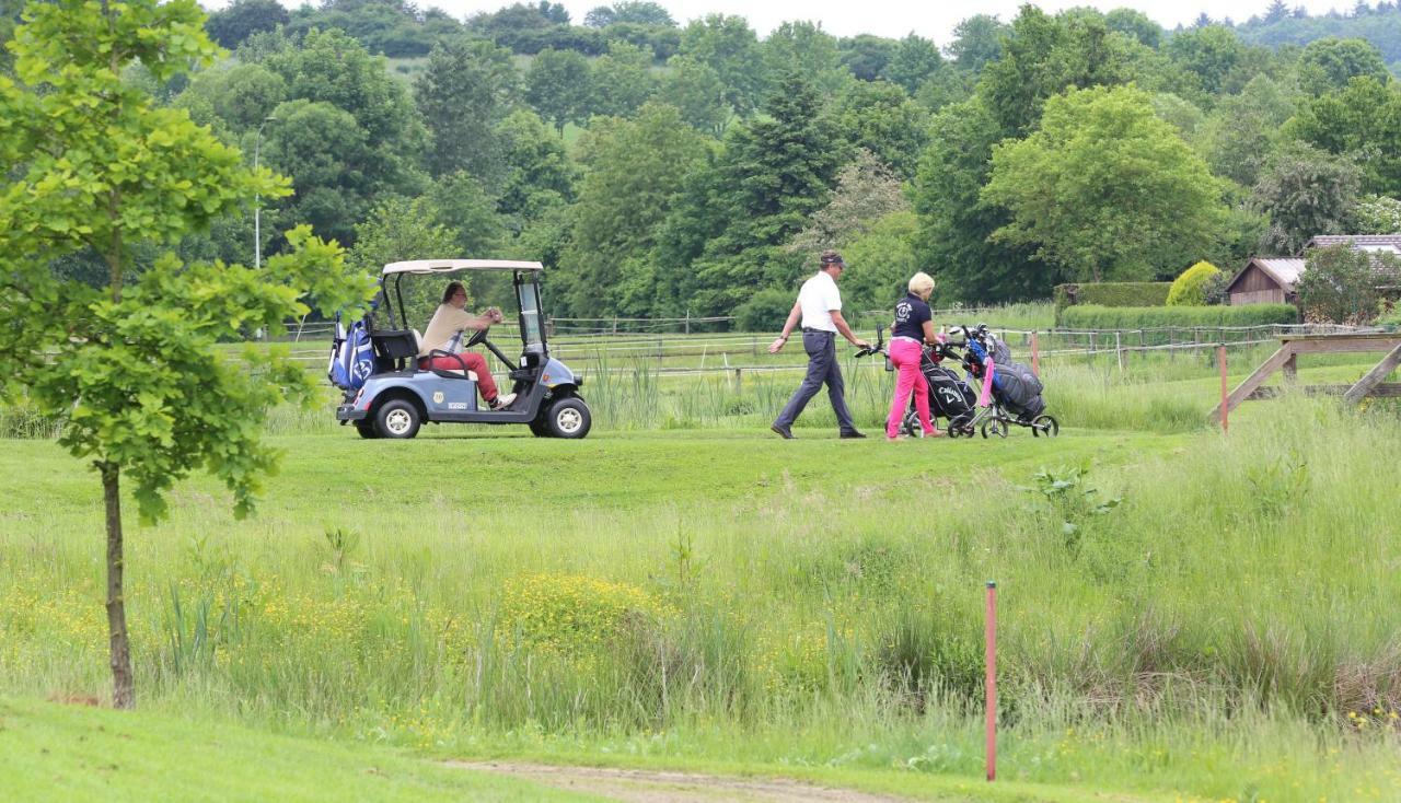 Apartments Golfpark Schlossgut Sickendorf Lauterbach Exteriör bild